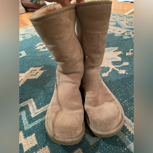 UGG S/N 5520 Women's Boot Size 7